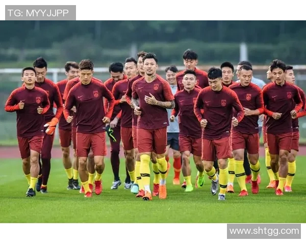 高清足球球星训练实录揭秘提升技巧与体能的幕后秘密